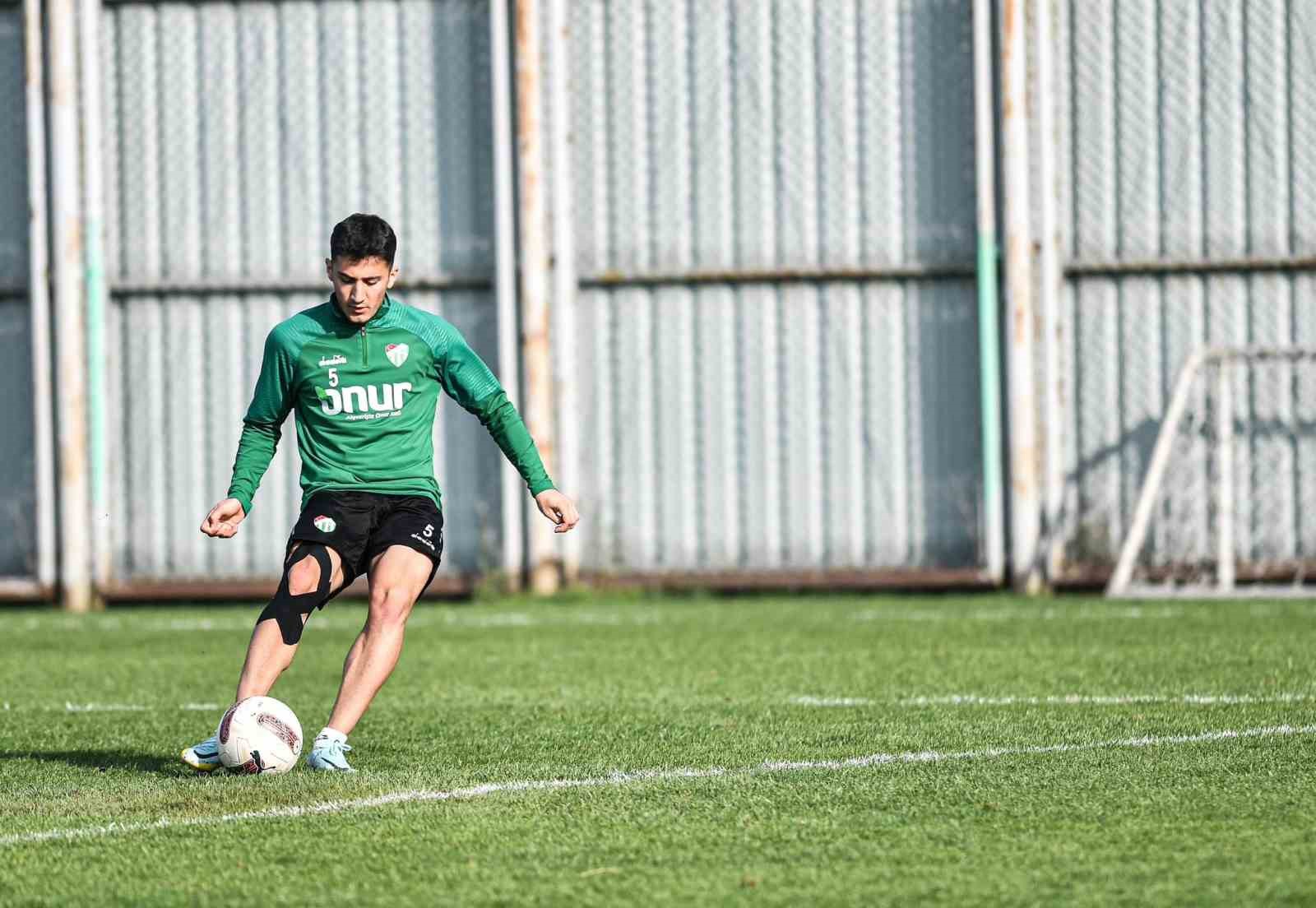 Bursaspor’da Kırklarelispor maçı hazırlıkları tamamlandı