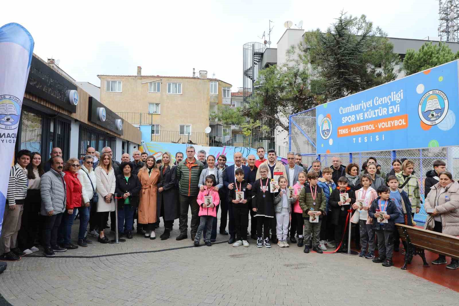 Mudanya Cumhuriyet Gençliği Spor ve Kültür Evi açıldı