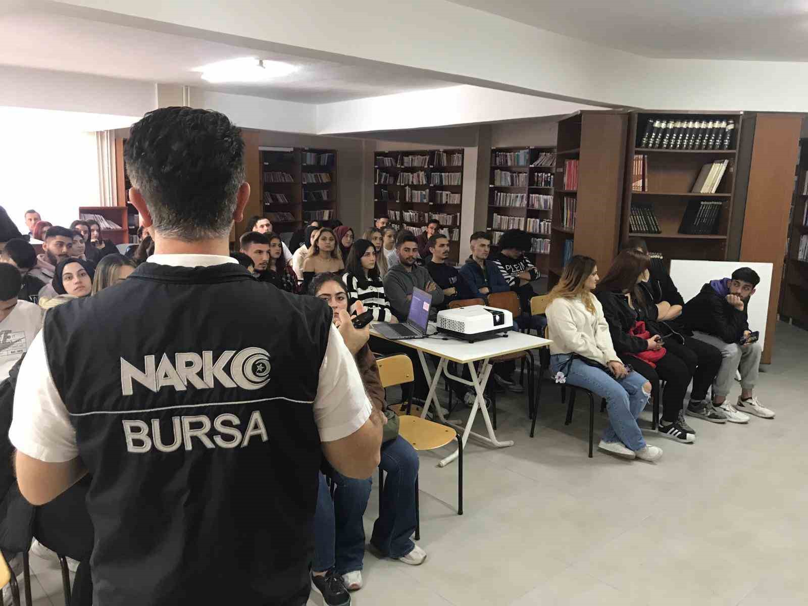 Narkotik polisi 8 bin 973 vatandaşı bilgilendirdi