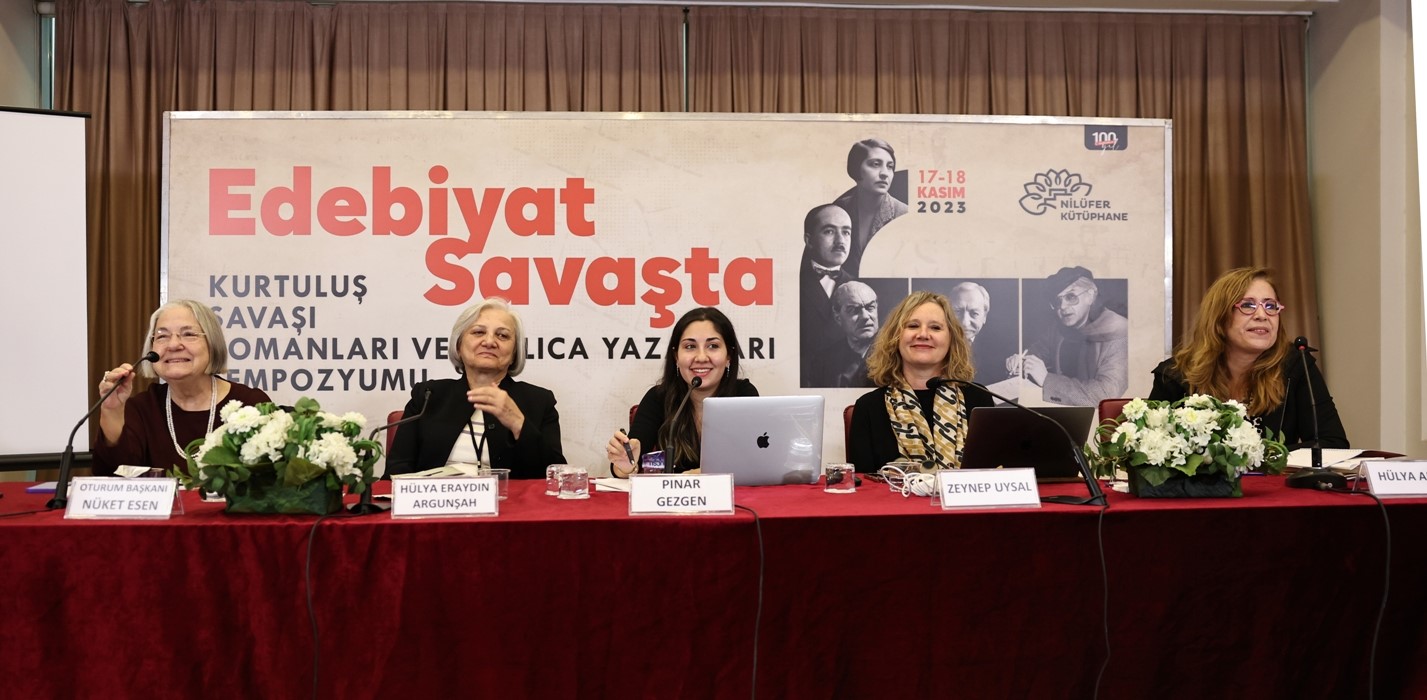 ’Edebiyat Savaşta Sempozyumu’ sona erdi