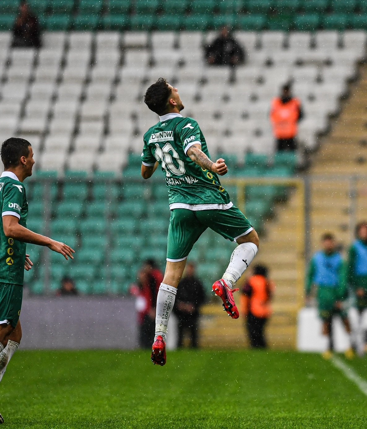 TFF 2. Lig: Bursaspor: 3 - Zonguldak Kömürspor: 3