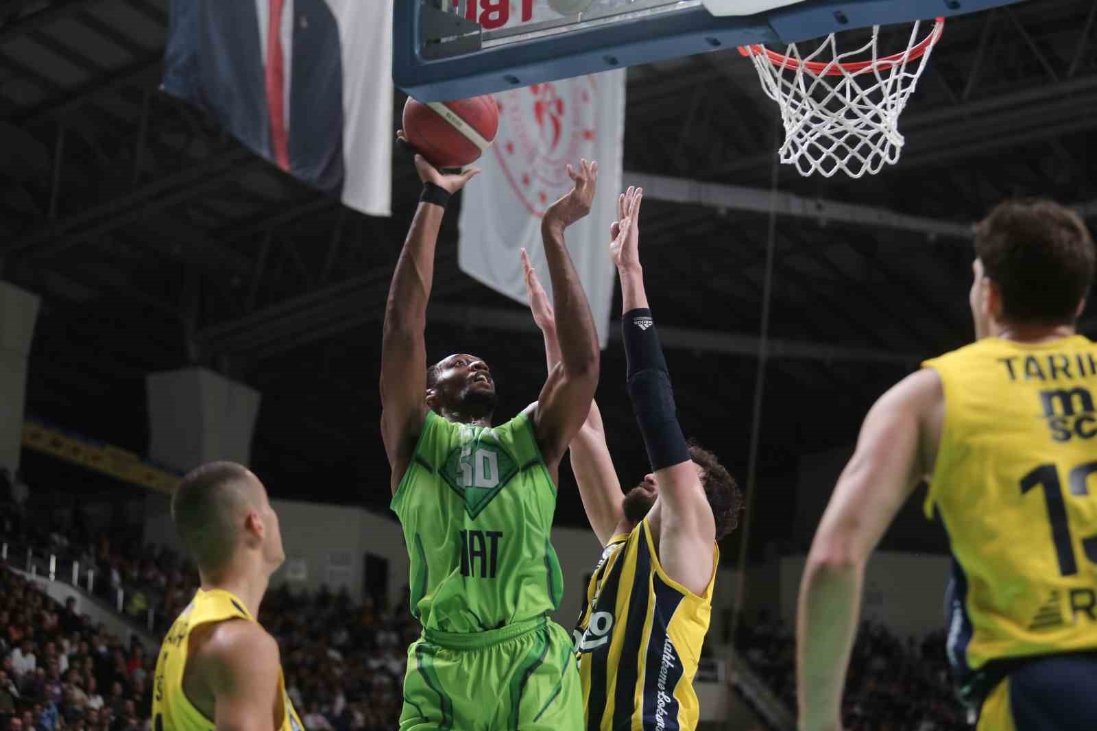 Türkiye Sigorta Basketbol Süper Ligi: Tofaş: 86 - Fenerbahçe: 95