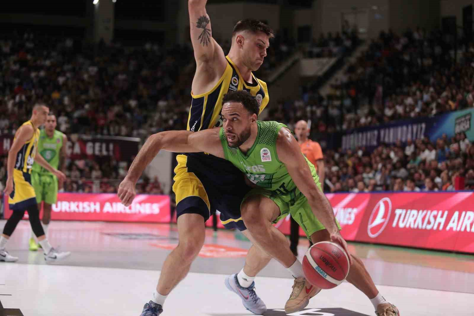 Türkiye Sigorta Basketbol Süper Ligi: Tofaş: 86 - Fenerbahçe: 95