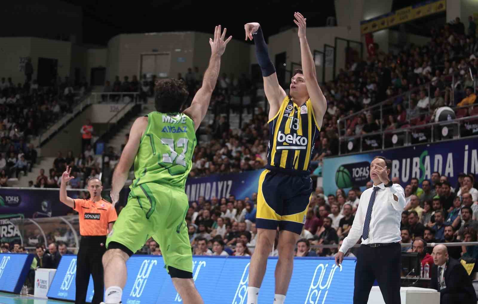 Türkiye Sigorta Basketbol Süper Ligi: Tofaş: 86 - Fenerbahçe: 95