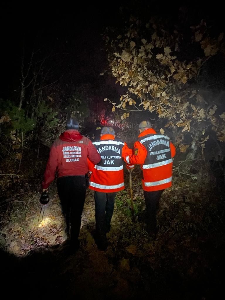 Mantar toplarken ormanda kaybolan adam 2 gün sonra bulundu