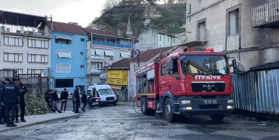 153 yıllık tarihi mekandaki yangında facia