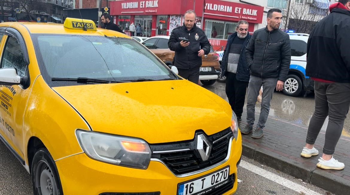 Tartıştığı taksi şoförünü boynundan bıçakladı