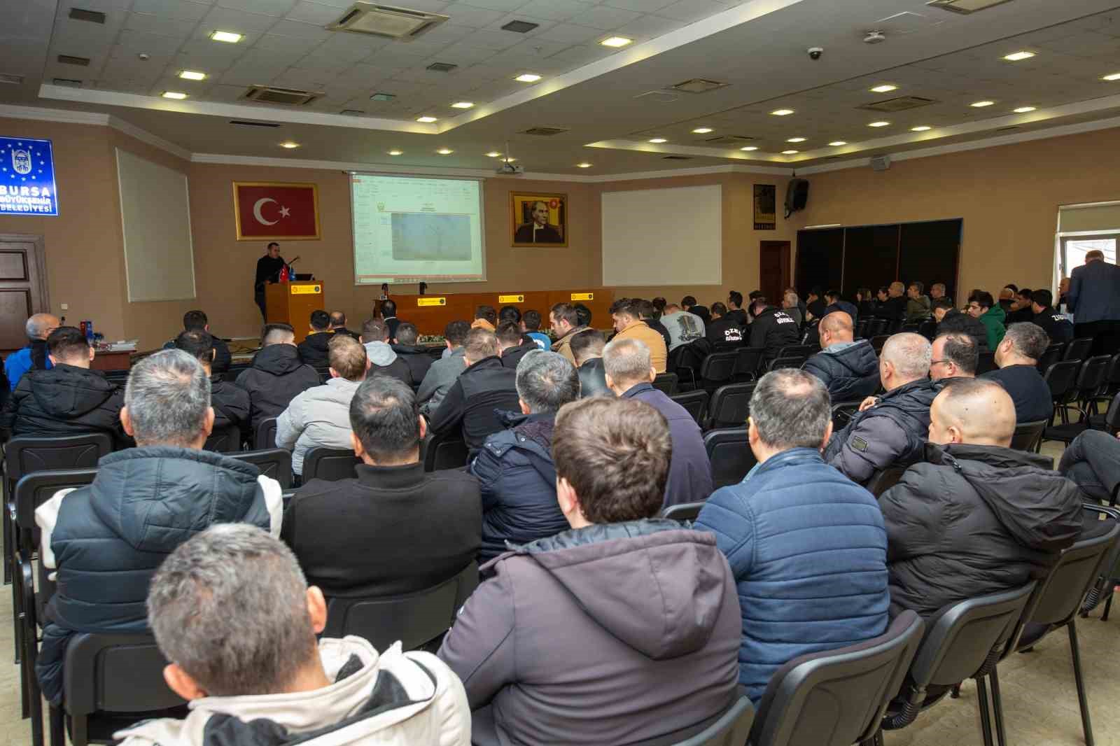 Biber gazının etkisini önce kendileri test etti