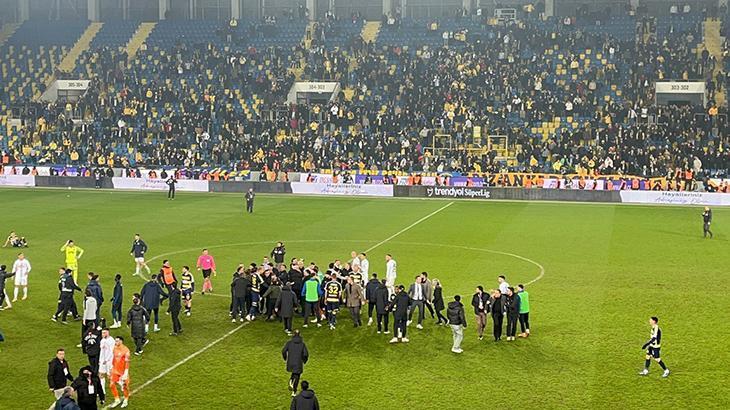 Ankaragücü Başkanı Faruk Koca'dan Halil Umut Meler'e yumruklu saldırı!