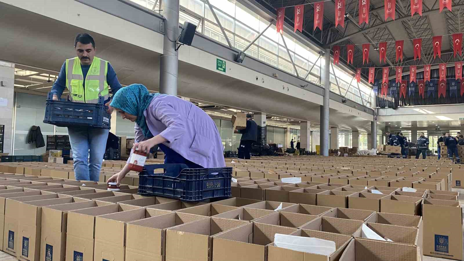 Bursa’nın üreten kadınları Büyükşehir’le güçleniyor