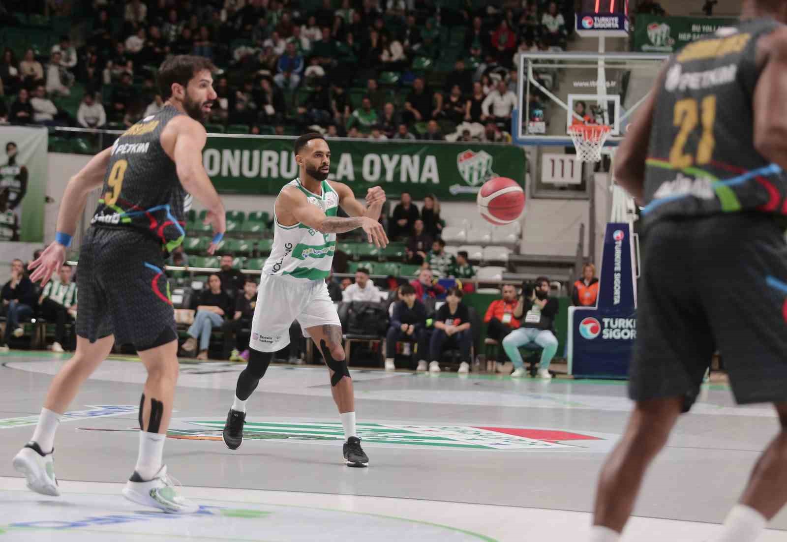 Türkiye Sigorta Basketbol Süper Ligi: Bursaspor: 94 - Petkimspor: 84