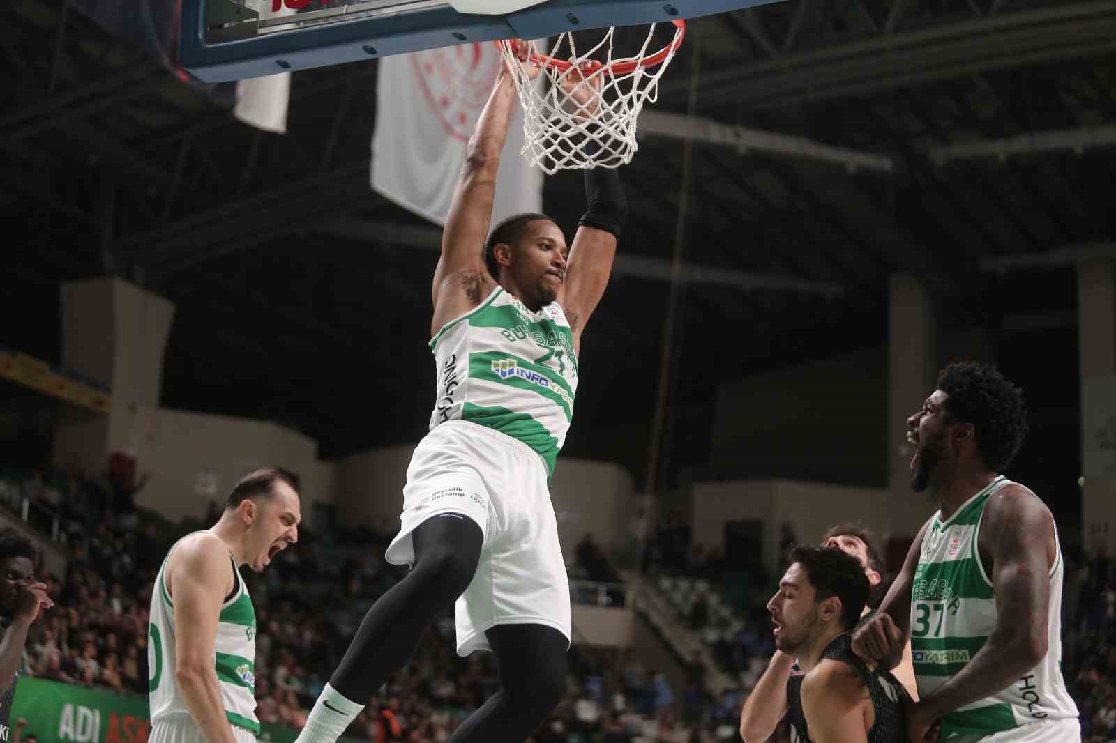 Türkiye Sigorta Basketbol Süper Ligi: Bursaspor: 94 - Petkimspor: 84