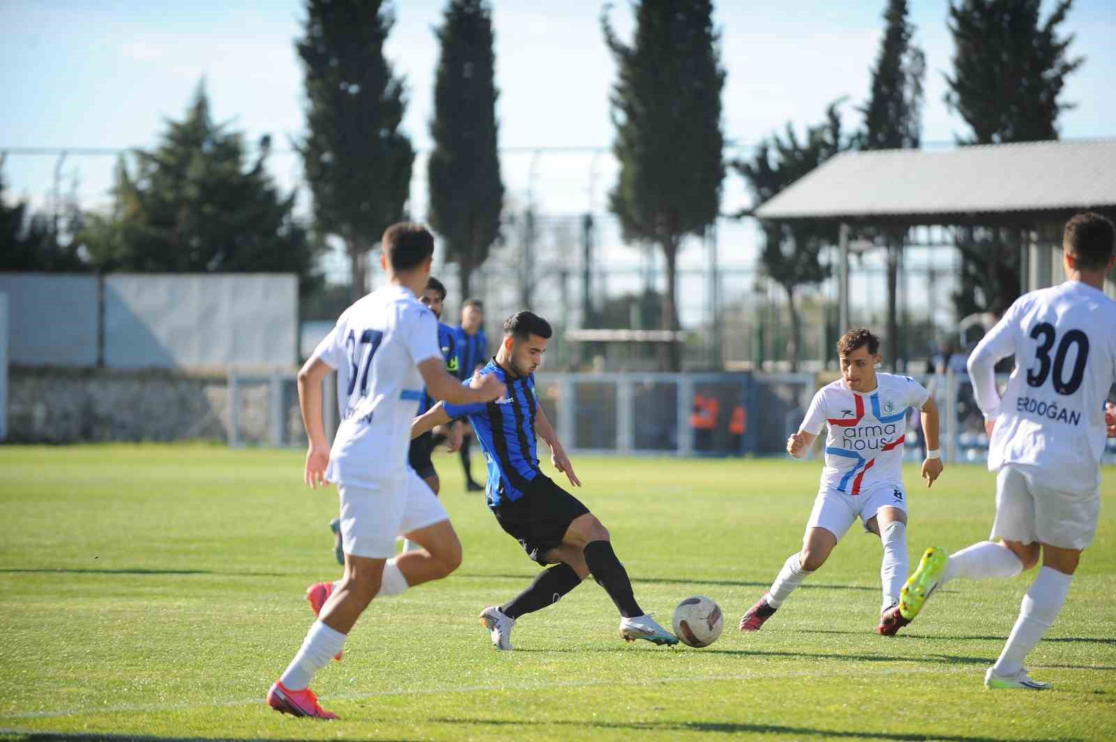 TFF 2. Lig: Karacabey Belediyespor: 1 - Beyoğlu Yeni Çarşı: 1