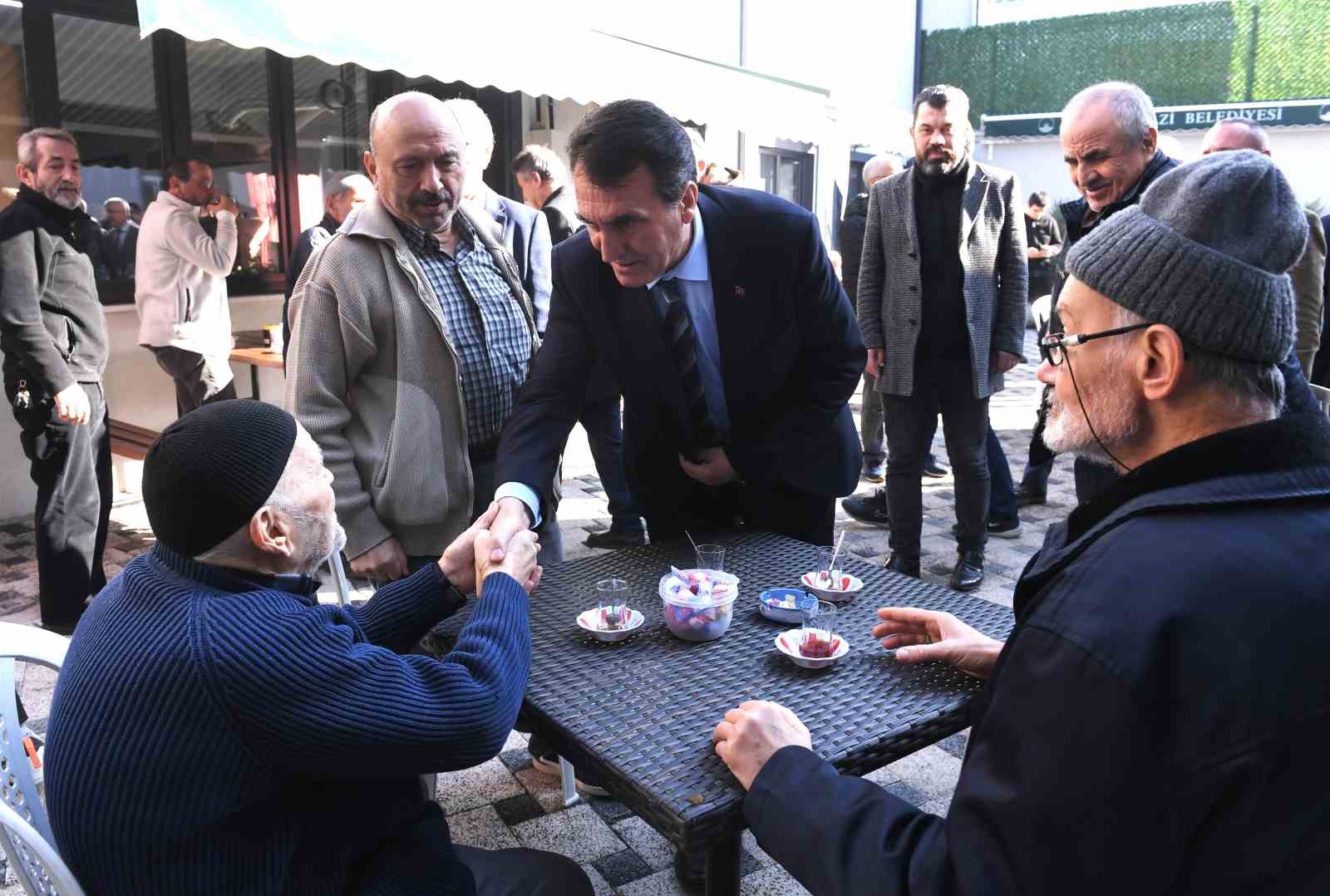 Osmangazi Belediyesi’nden camilere hizmet eli