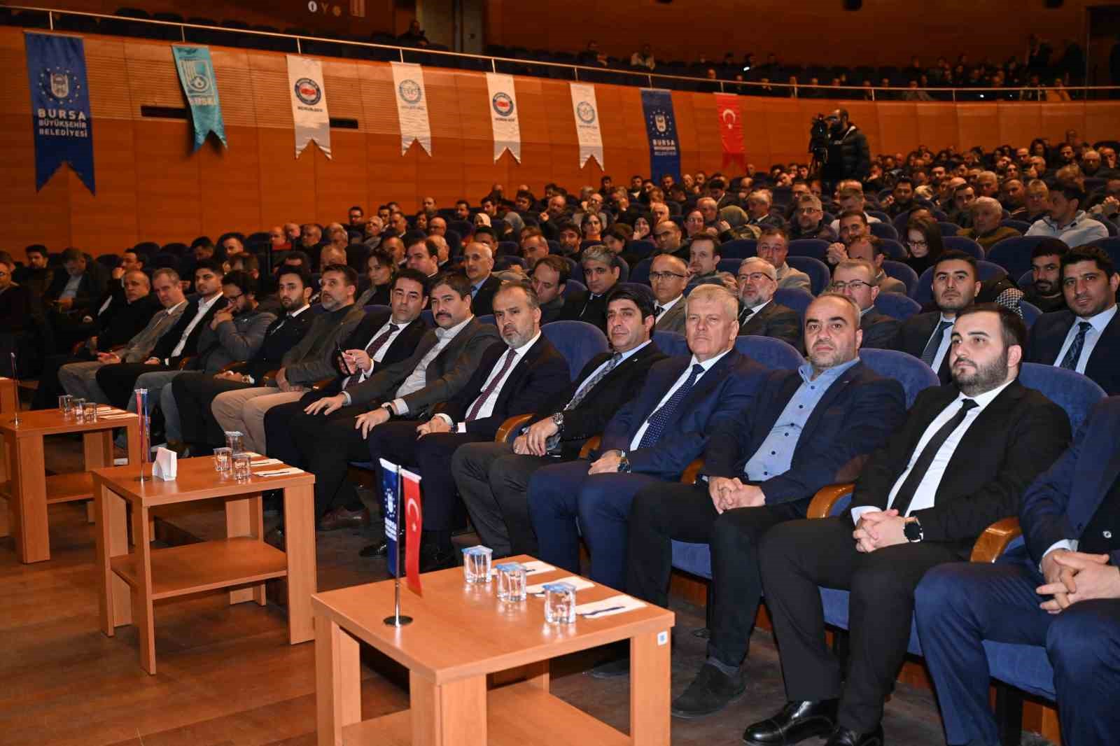 Bursa Büyükşehir Belediyesi memuruna ‘tavan’dan destek