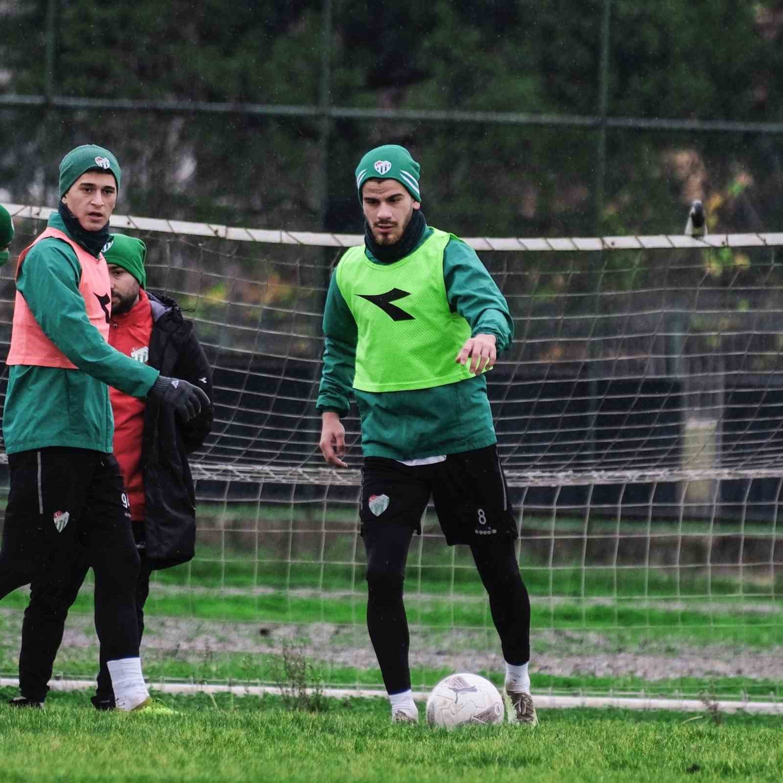 Bursaspor taktik idman yaptı