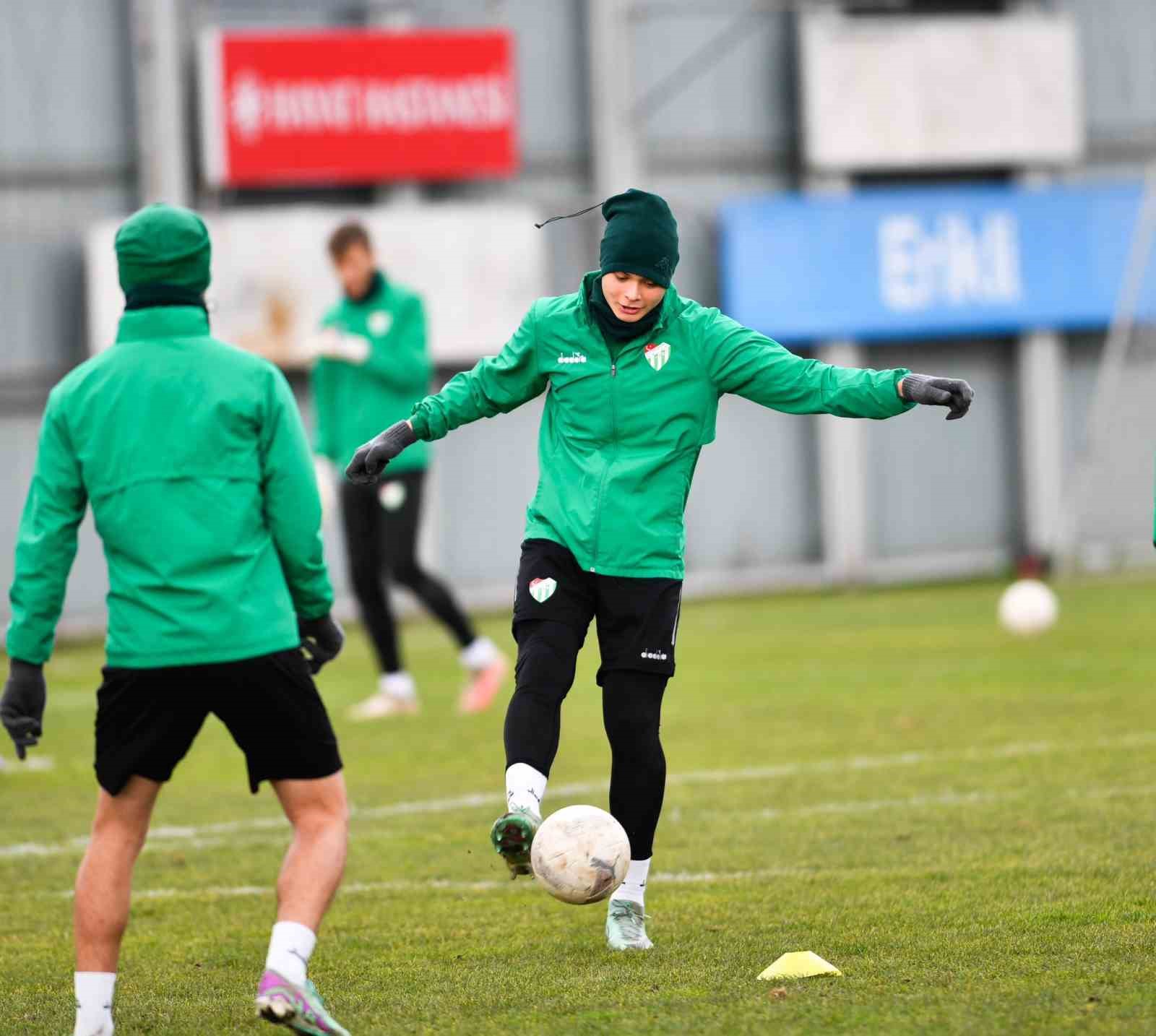 Bursaspor’da Nazilli Belediyespor maçı hazırlıkları sona erdi