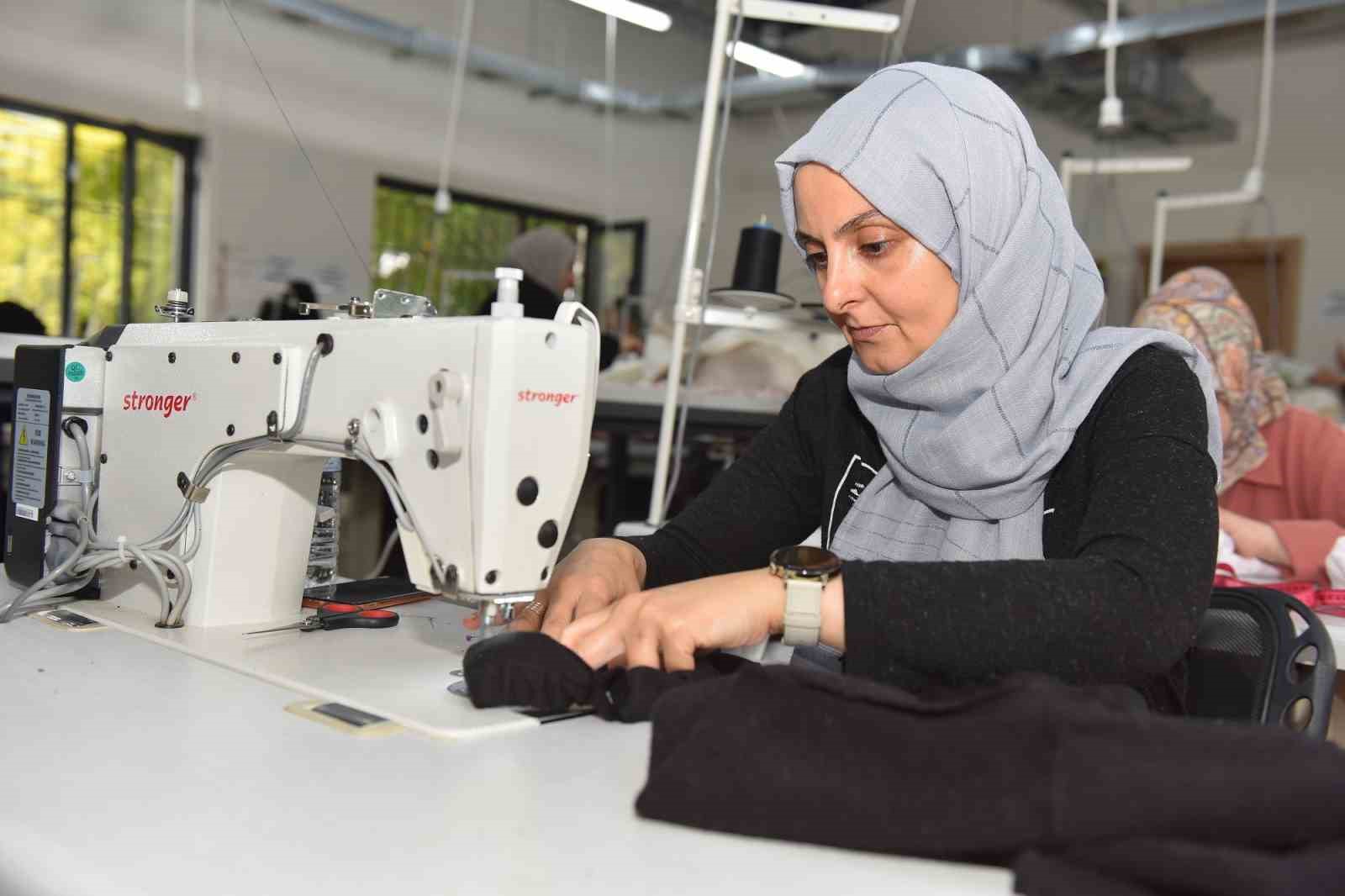 Yıldırım Belediyesi’nden meslek sahibi yapan eğitimler