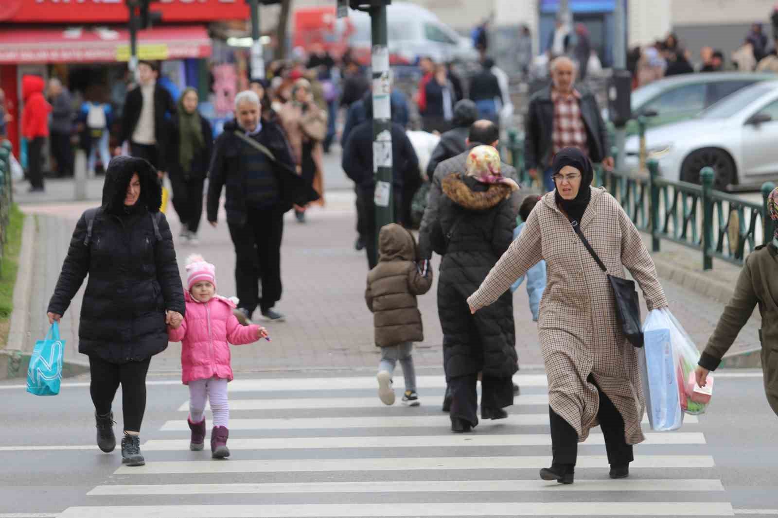 Bursa’da lodos etkili oldu