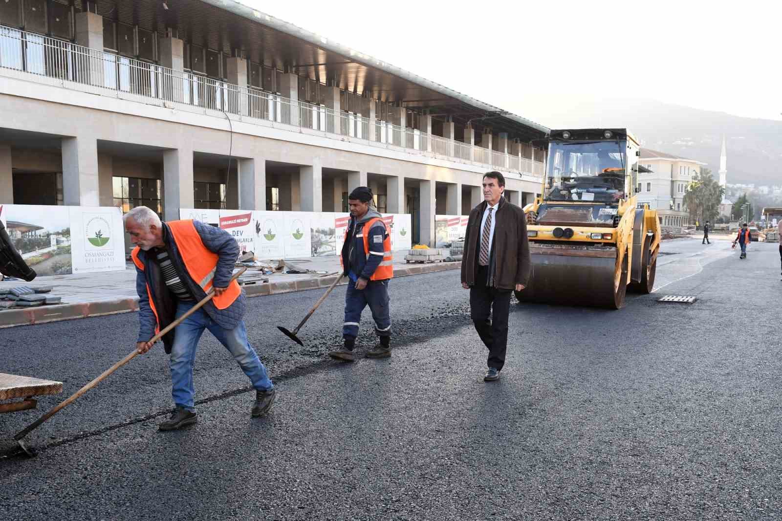 Osmangazi Meydanı açılış için gün sayıyor