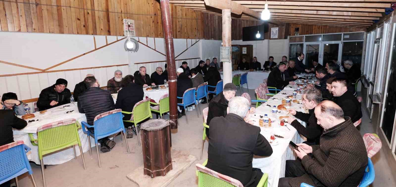 Bereket Sofrası Boşnak Cami’inde kuruldu