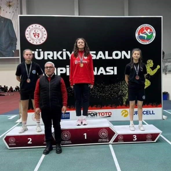 Bursa Büyükşehir Belediyespor Kulübü sporcularından 10 madalya