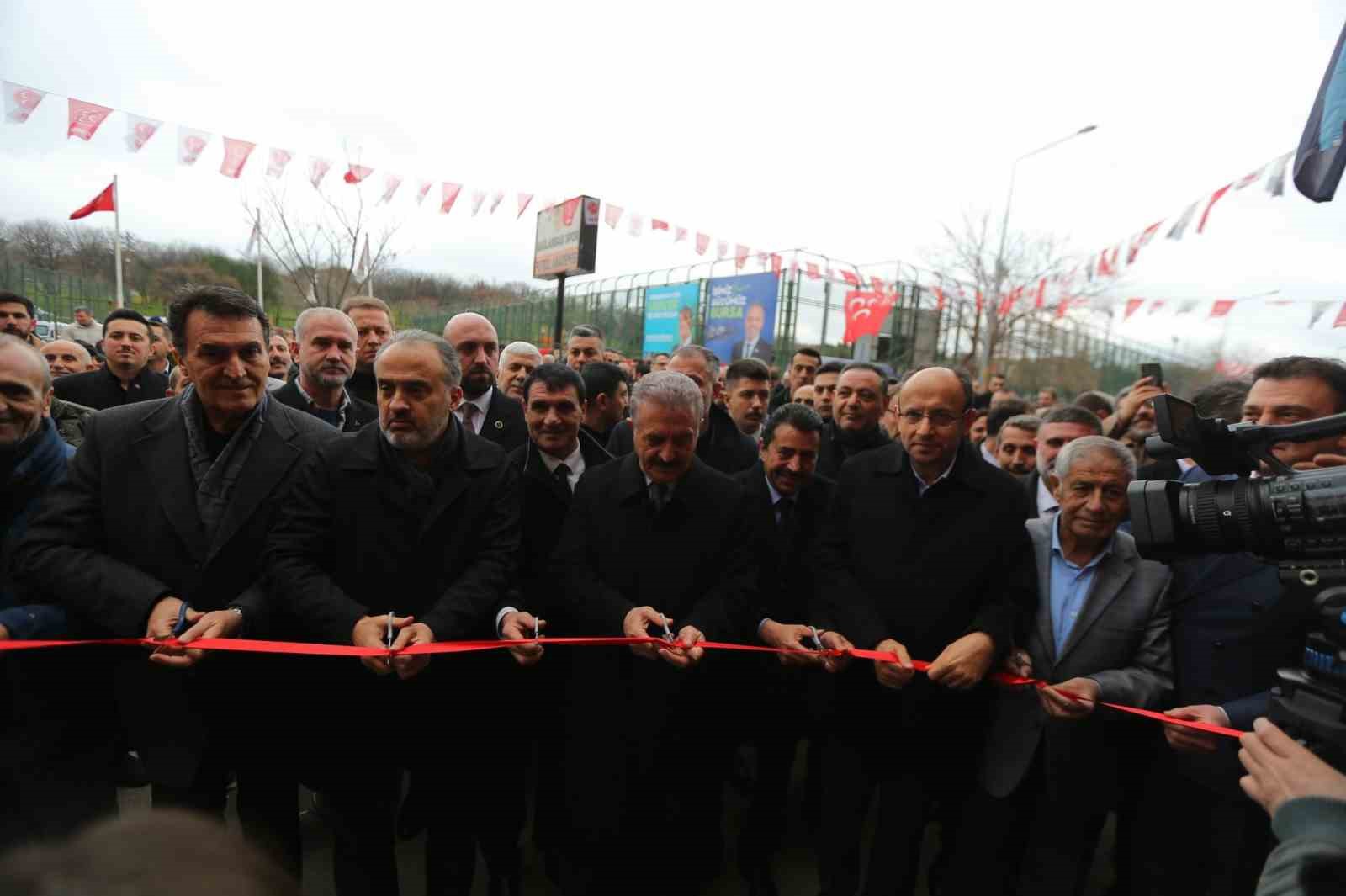 Başkan Aktaş, kentsel dönüşüm vaadi veren Bozbey’e, “20 sene belediye başkanlığı yaptın, bir tane yaptığın kentsel dönüşüm var mı?”