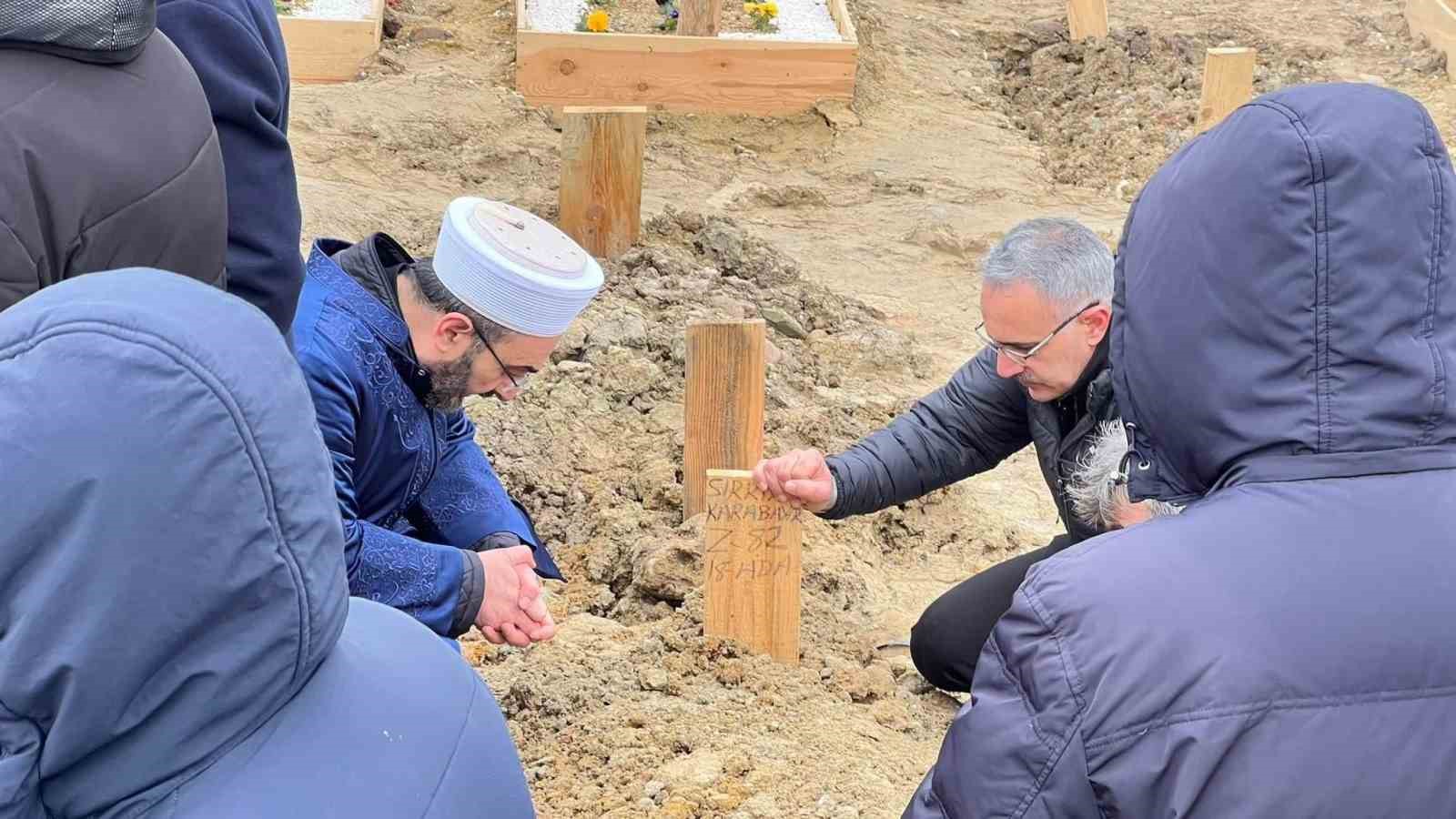 Bursa İl Müftüsü’nün acı günü...Annesinin cenaze namazını kıldırdı