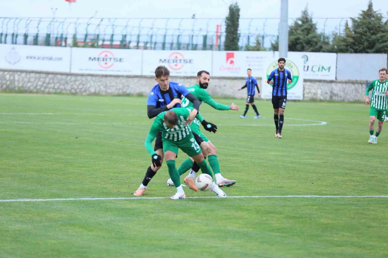 TFF 2. Lig: Karacabey Belediyespor: 0 - Kırklarelispor: 0