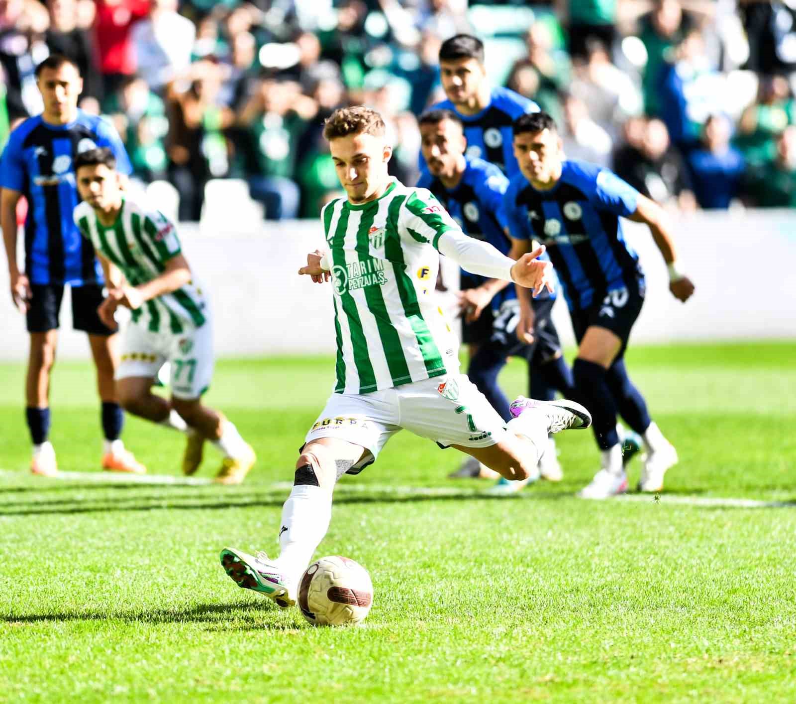 TFF 2. Lig: Bursaspor: 1 - Beyoğlu Yeni Çarşı: 1