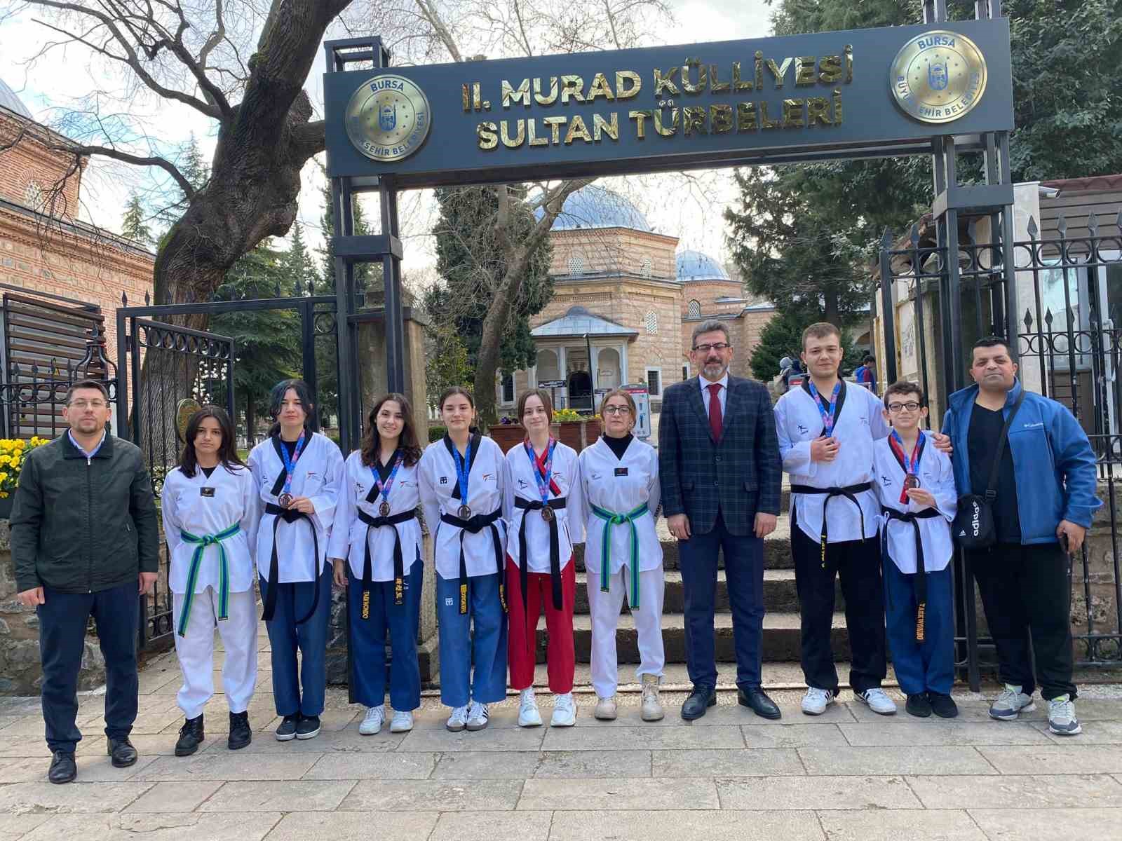 Uluşehir Bursa Camileri Spor Kulübü, uluslararası turnuvaya damga vurdu