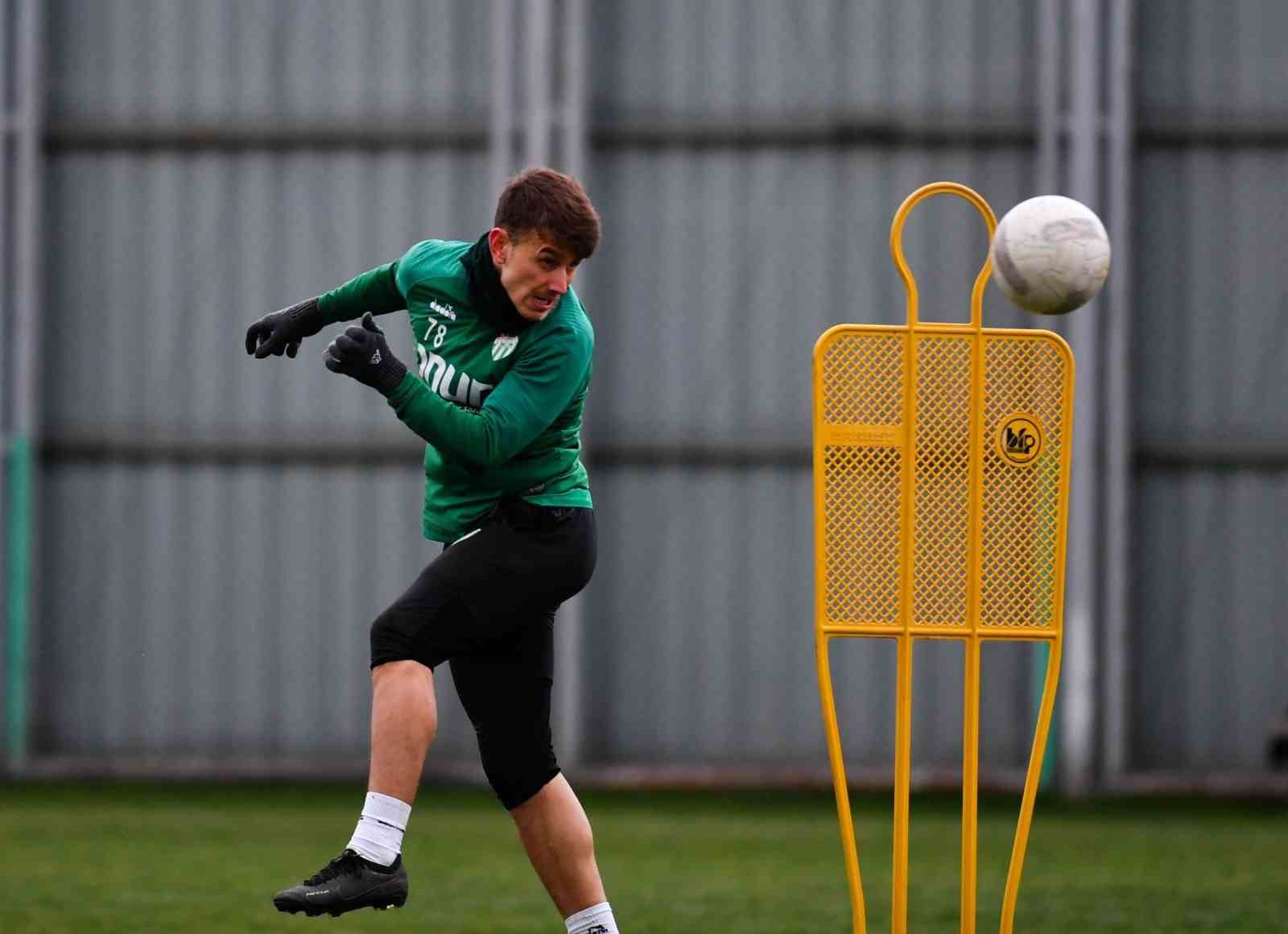 Bursaspor’da Ankara Demirspor maçı hazırlıkları tamamlandı