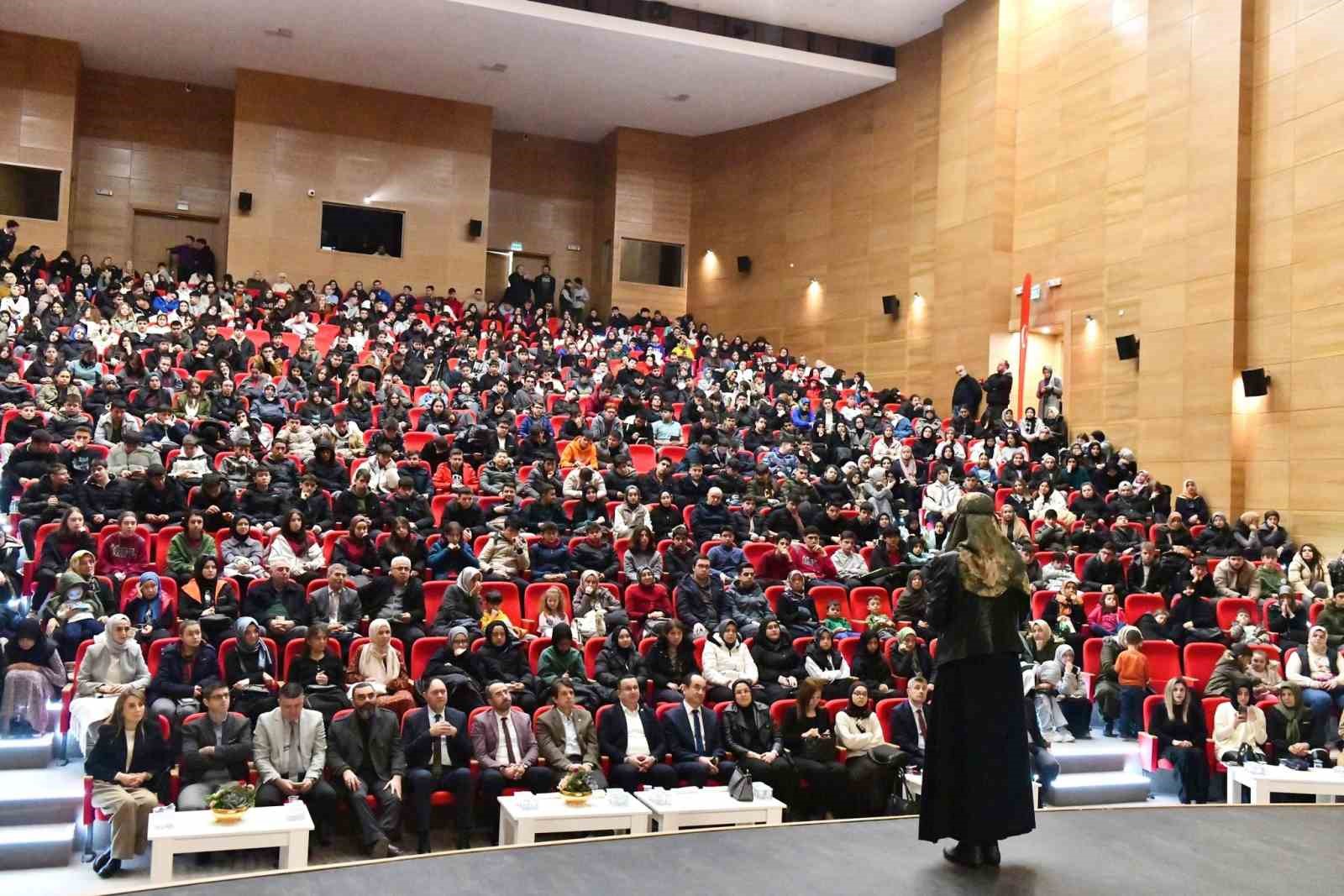 Kanadalı yazar İslam’la tanışmasını anlattı