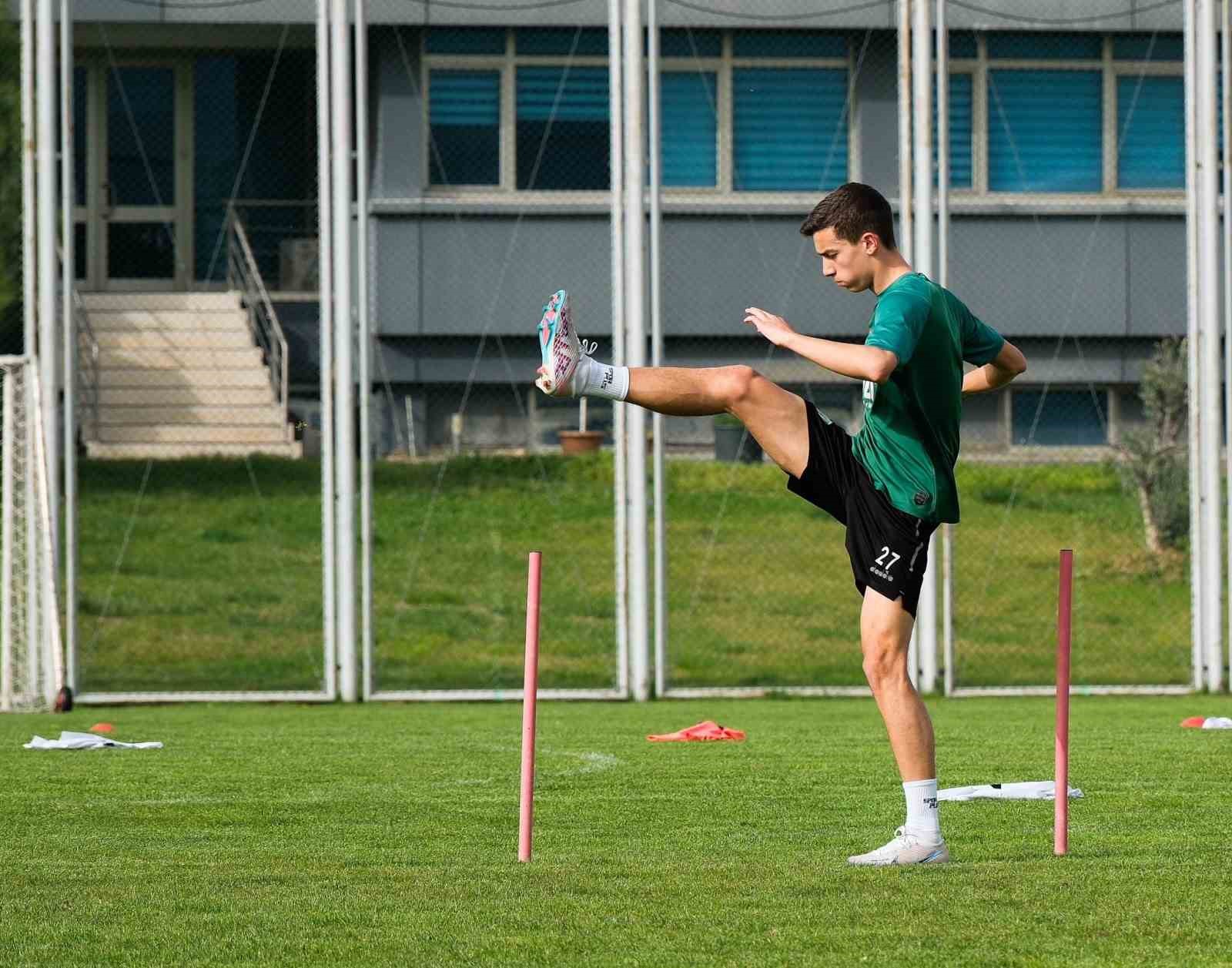 Bursaspor’da Zonguldak Kömürspor maçı hazırlıkları devam ediyor