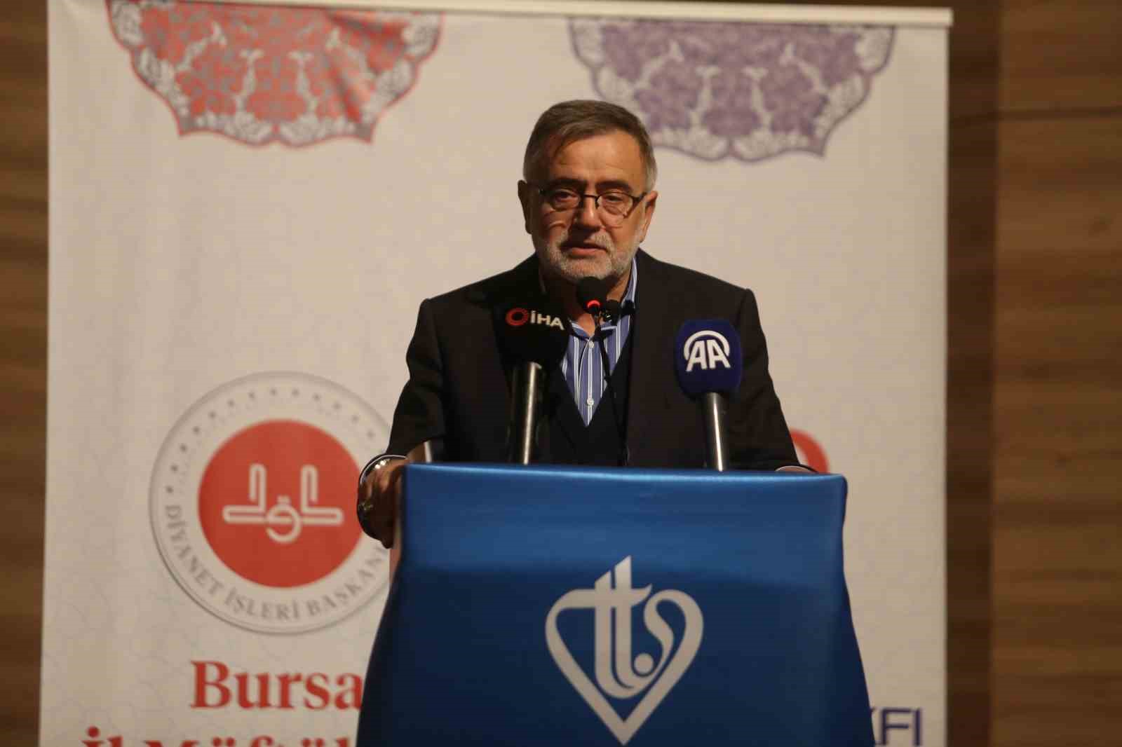 Türkiye Diyanet Vakfı Genel Müdüfü Turan: “5 bin 818 yetimi himaye etmeye çalışan bir vakıfız”