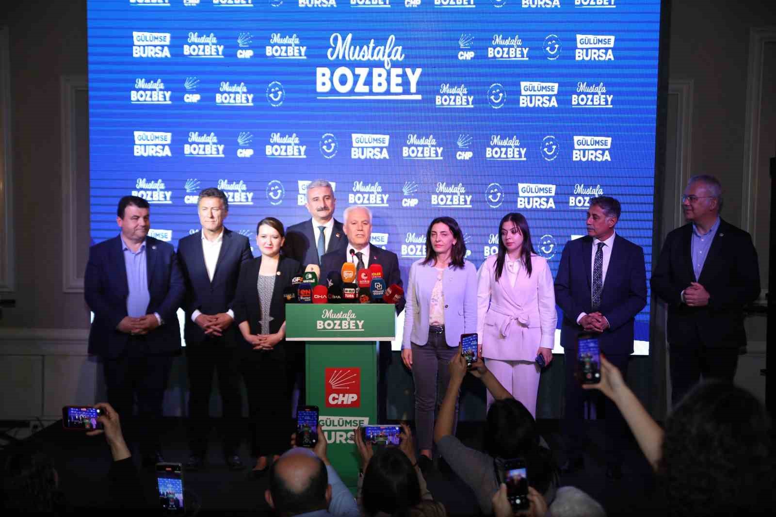 Mustafa Bozbey: “Öndeyiz”