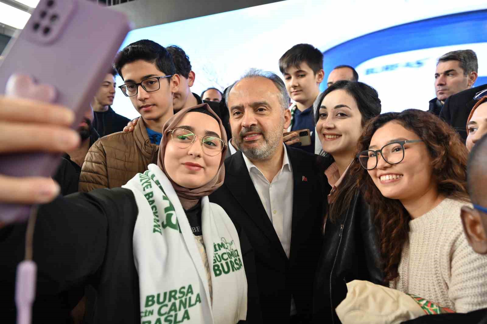 Başkan Aktaş’tan üniversitelilere müjde