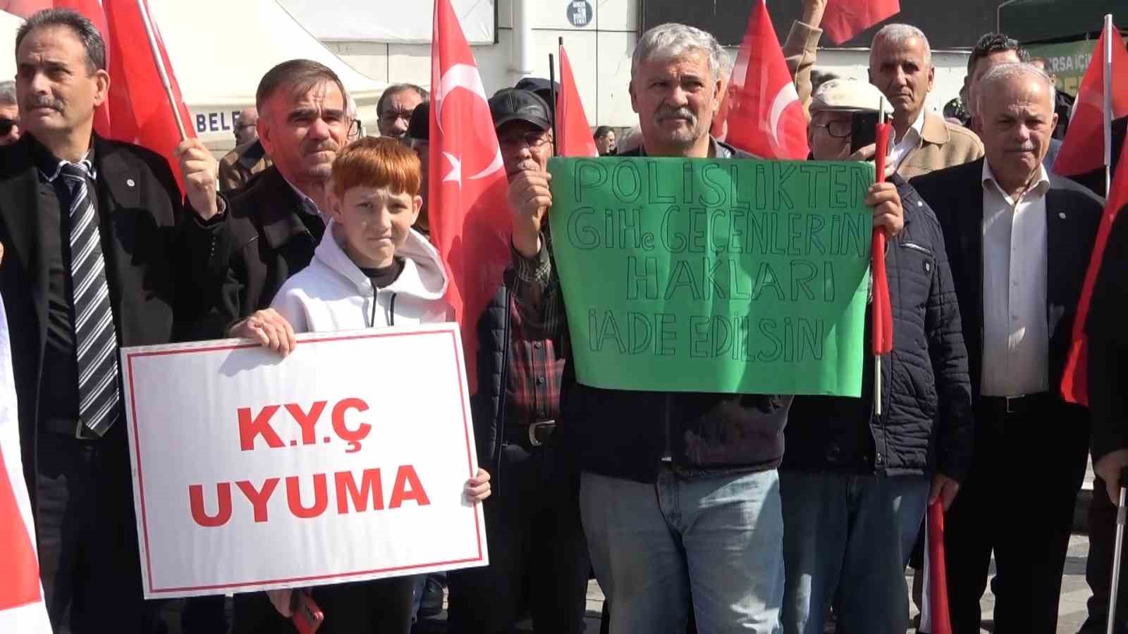 Emekli polisler Bursa’dan seslendi: “3600 ek gösterge istiyoruz”