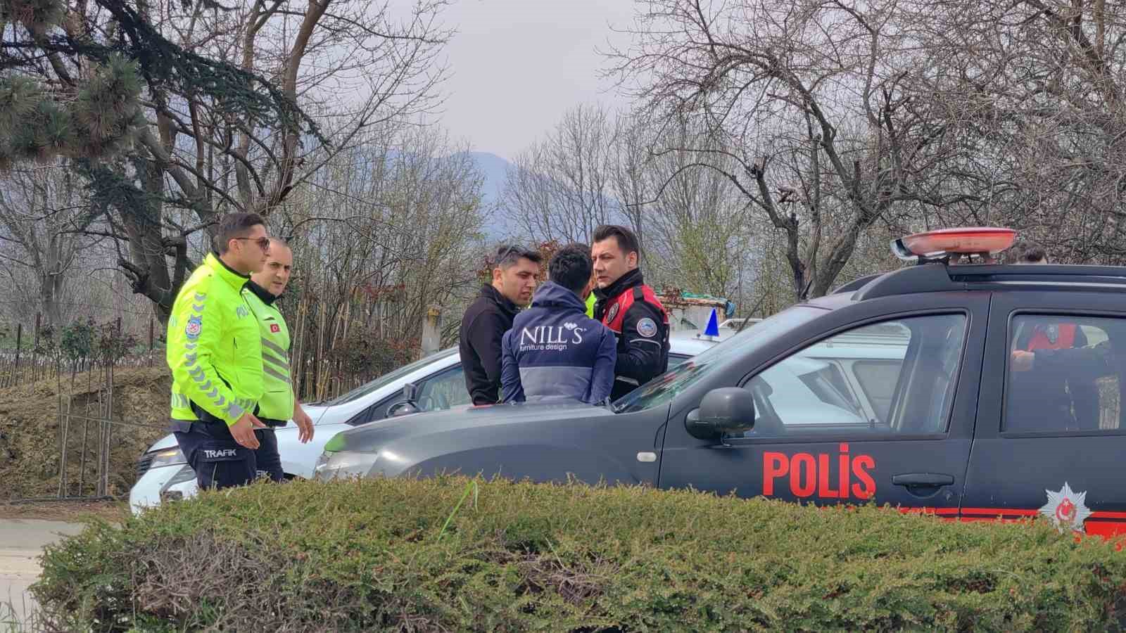 Dur ihtarına uymayan sürücü kovalamaca sonucu yakalandı