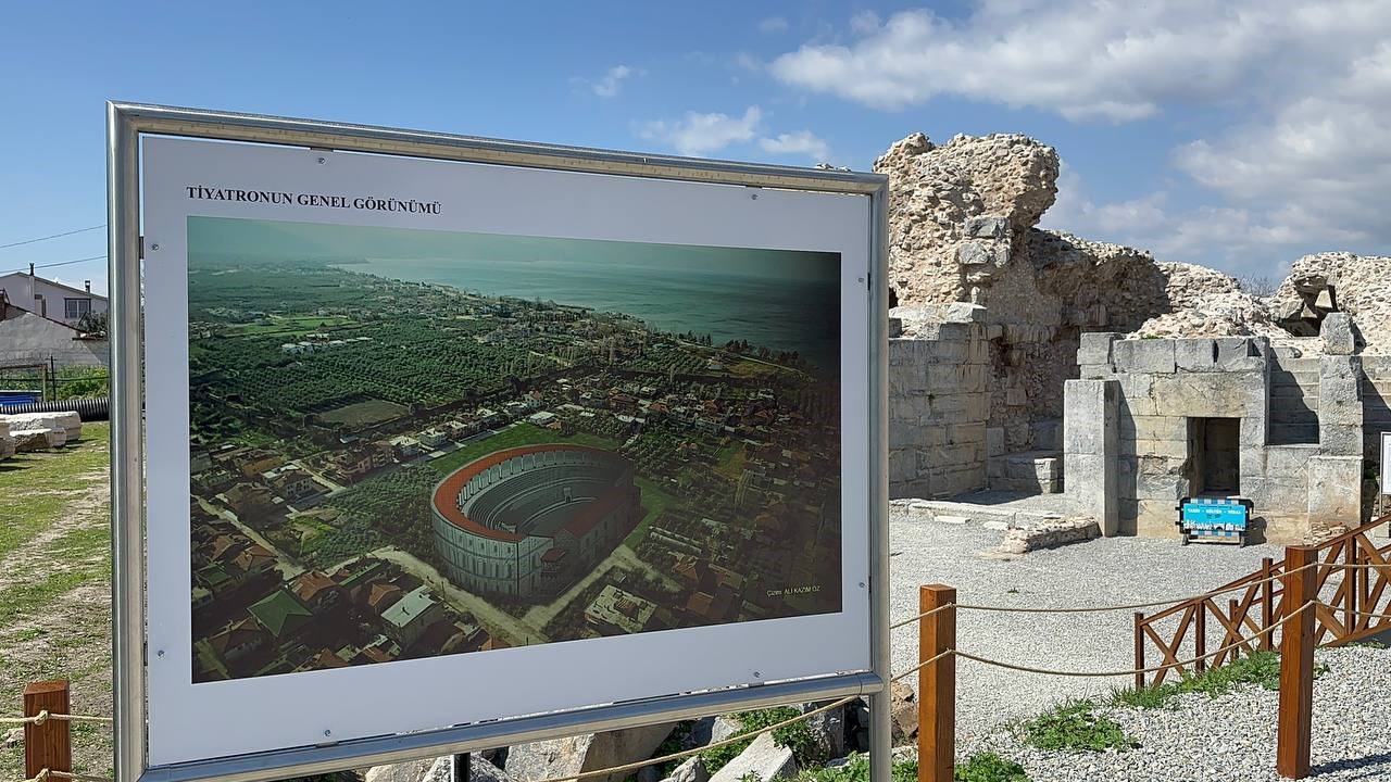 1800 yıllık İznik Roma Tiyatrosu turizme kazandırıldı