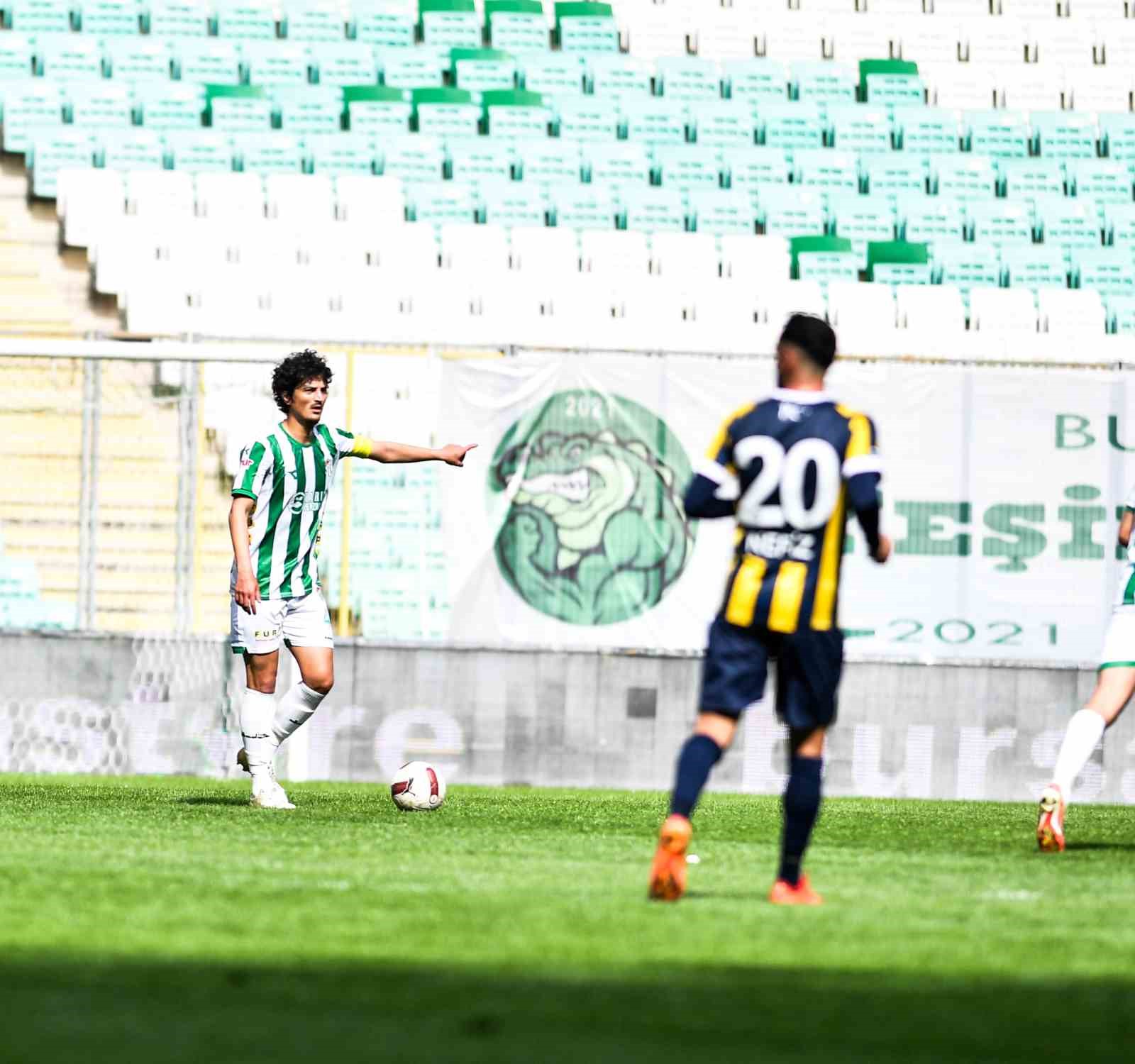 TFF 2. Lig: Bursaspor: 0 - Bucaspor 1928: 2