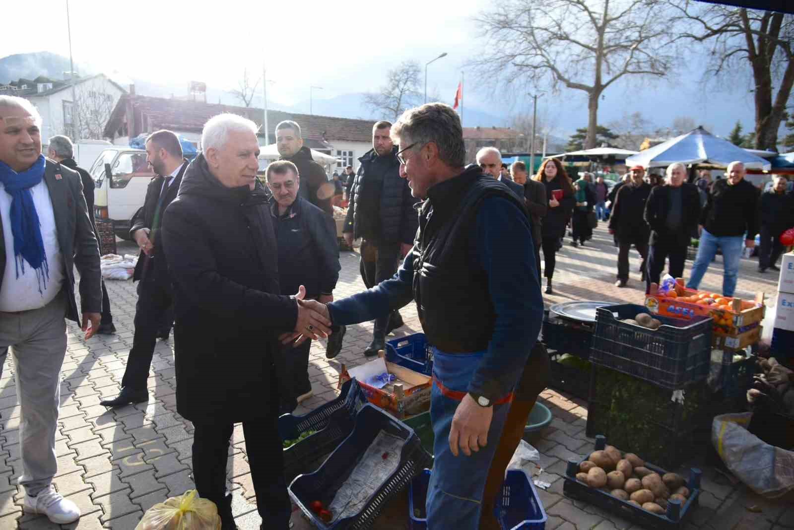 Bozbey’den İnegöl Yeniceköy’e kapalı pazar yeri sözü