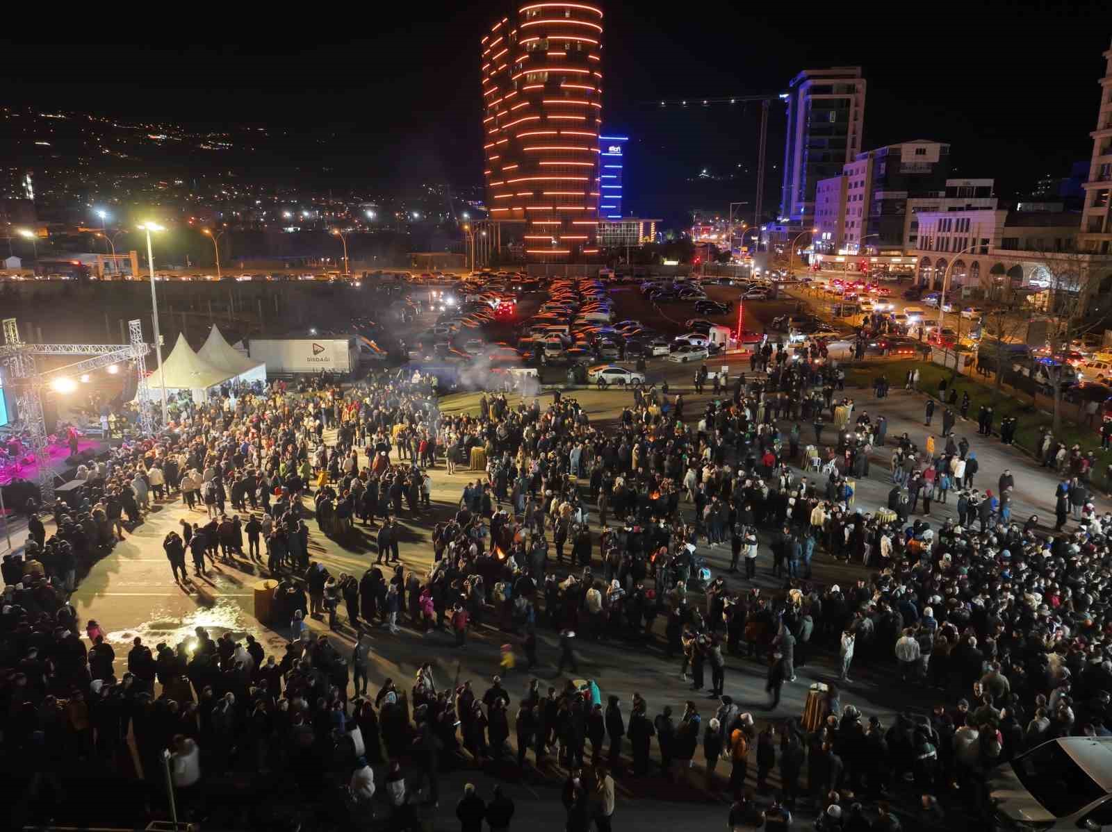 Dönerler Başkan Aktaş’tan, ayranlar Varank’tan