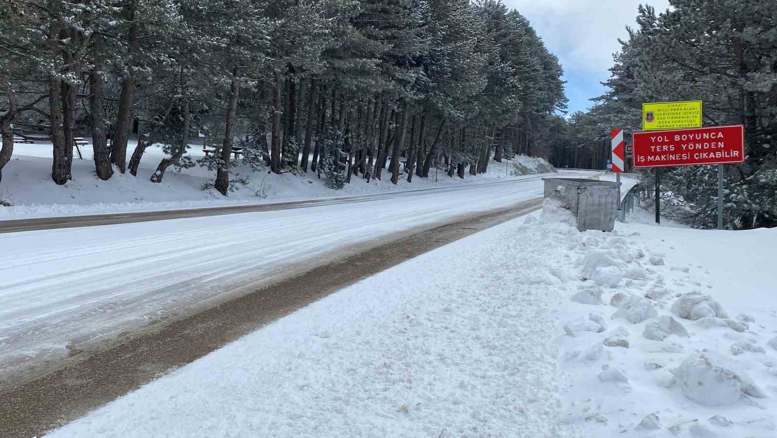 Bursa’da aniden bastıran dolu yağışı etkili oldu