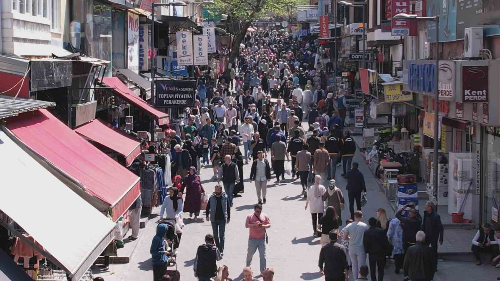 Bursa polisi bayram öncesi çarşı bölgesinde kuş uçurtmadı