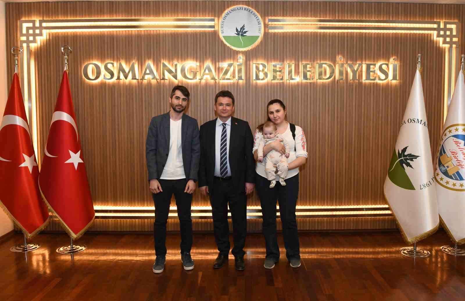 Başkan Aydın, makamının kapılarını halka açtı