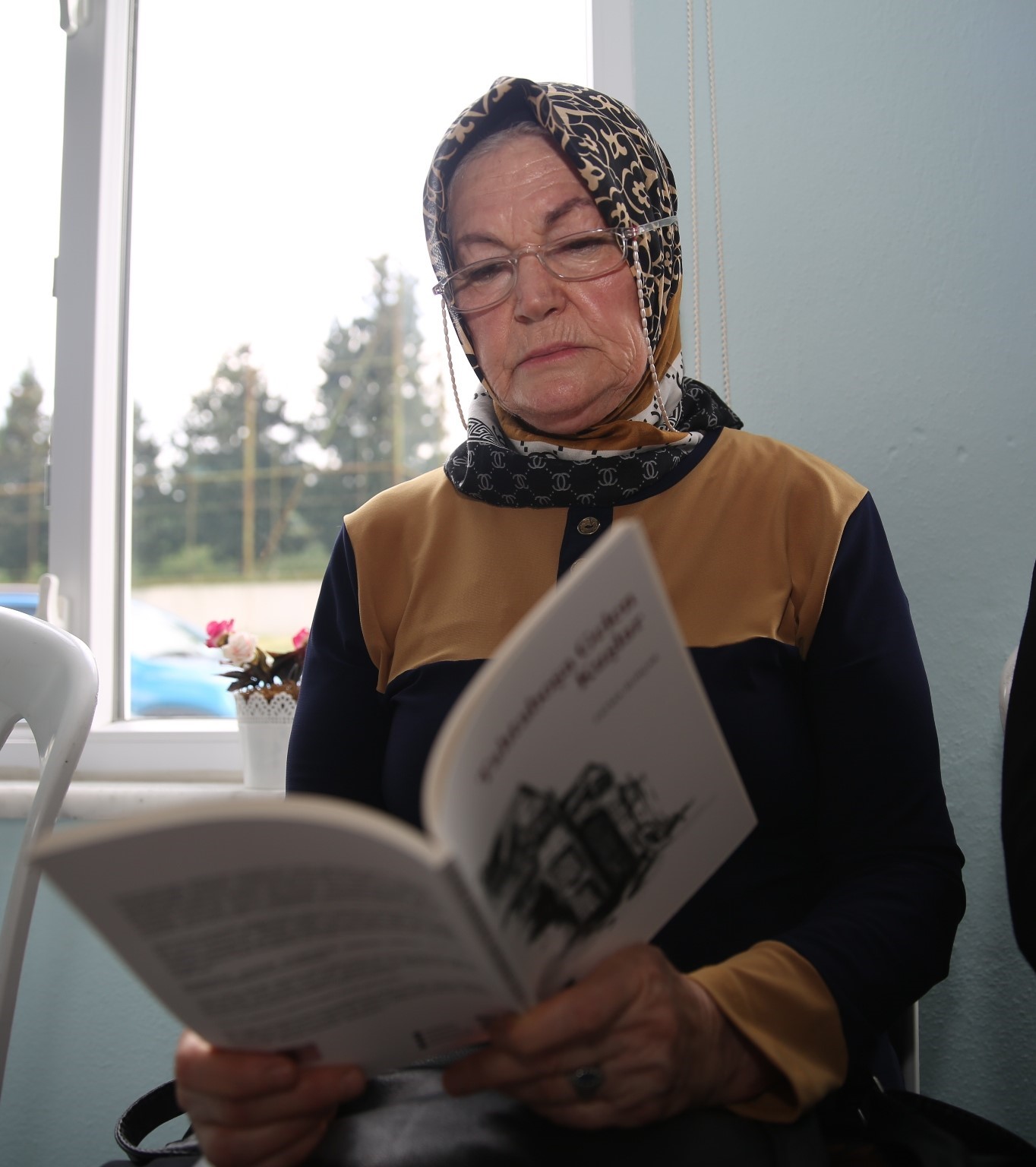 Kadınlar, yazar Fatma Burçak’la kitabını konuştu