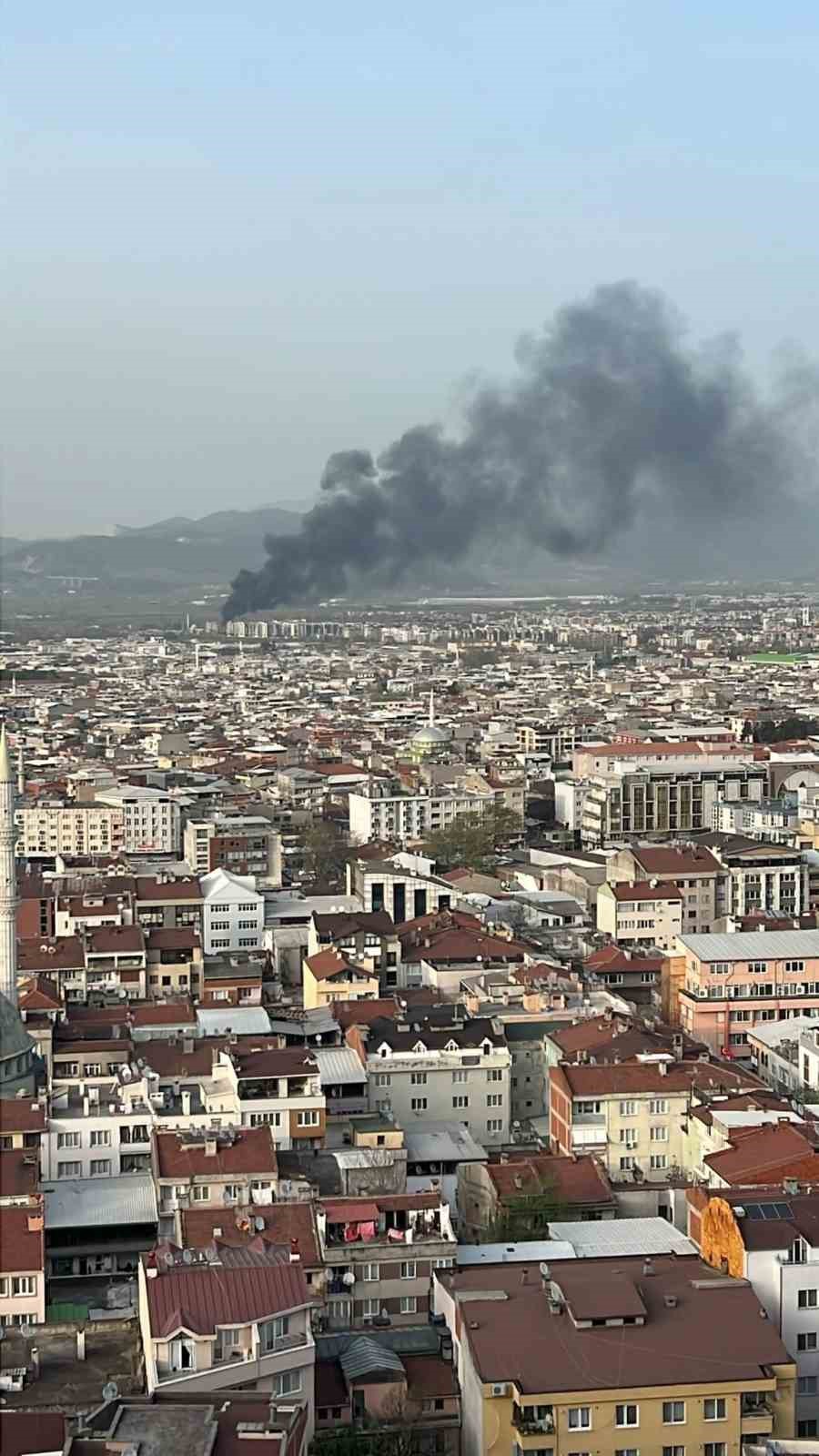 6 otobüs alev alev yandı, siyah dumanlar şehrin her yerinden görüldü