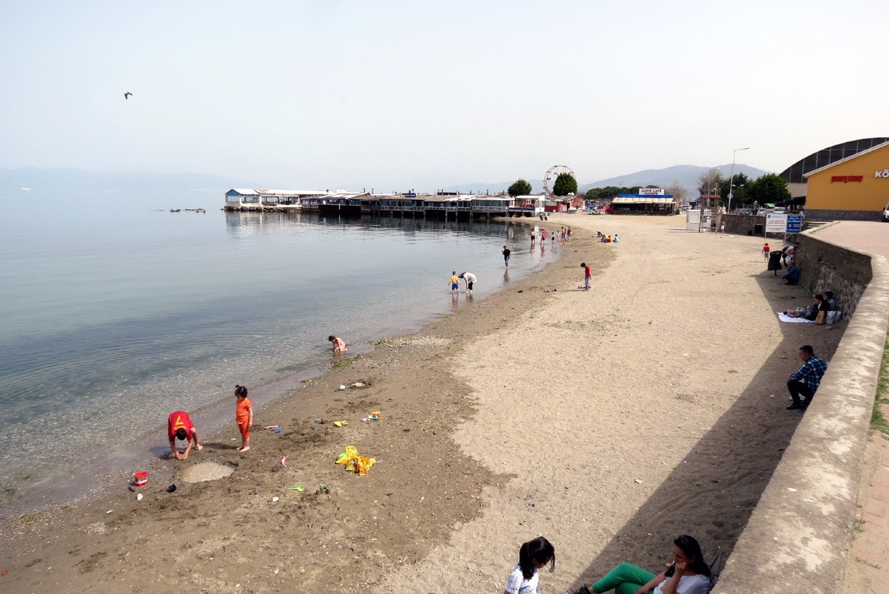 Mudanya’da deniz sezonu erken açıldı