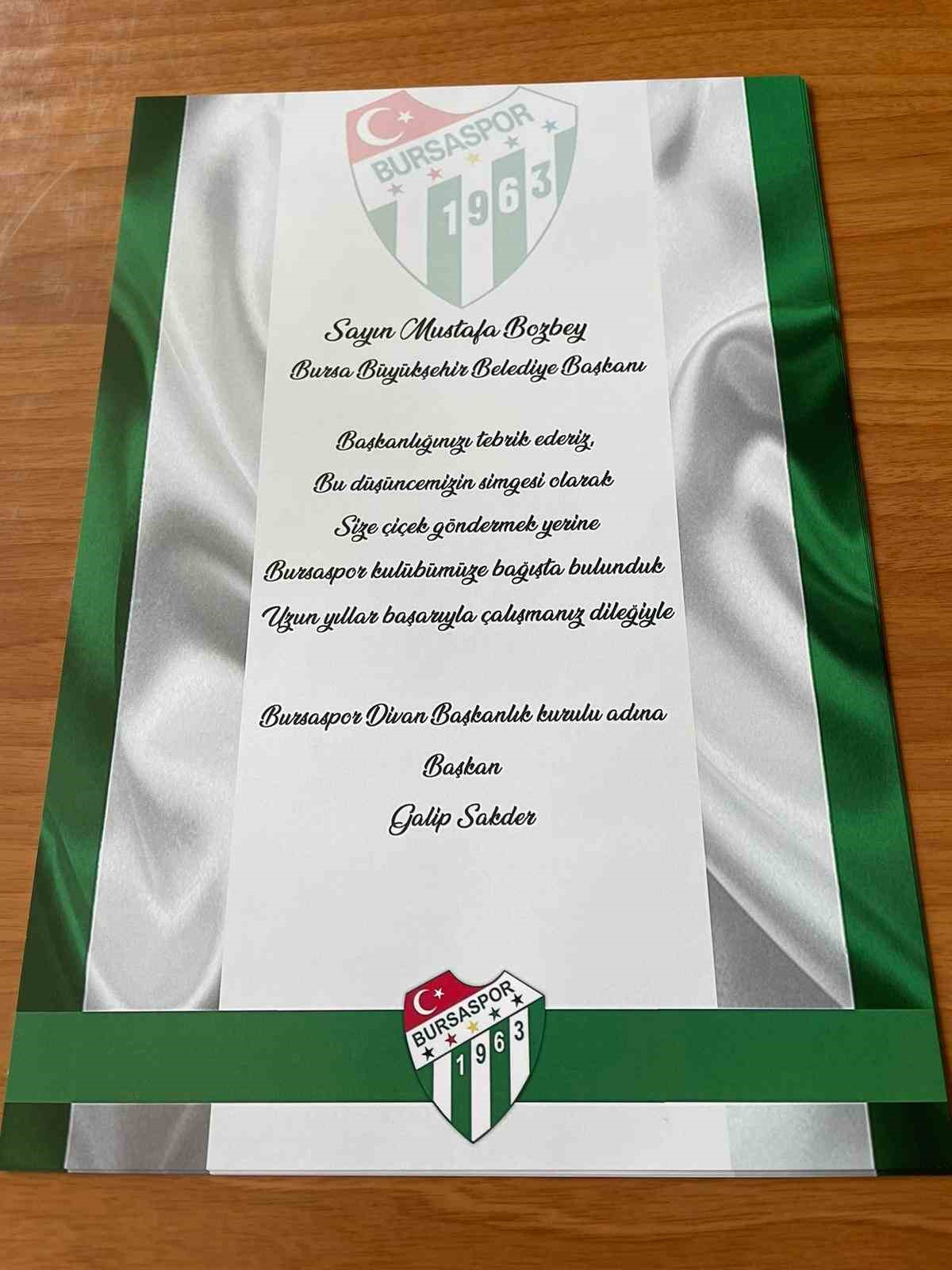 Bursa Büyükşehir Belediye Başkanı Mustafa Bozbey, Bursaspor Divan Kurulu ile görüştü